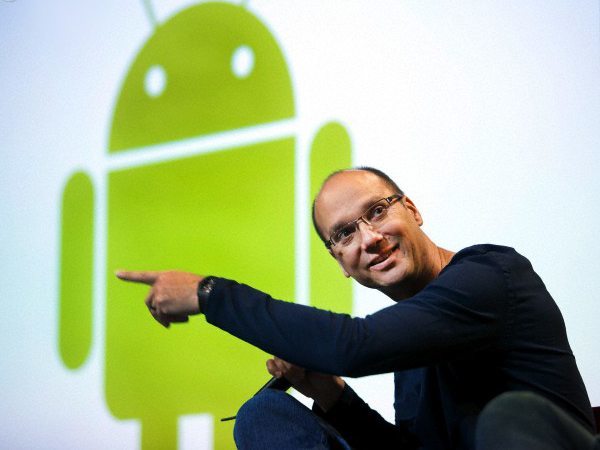 Andy_Rubin_w_Android